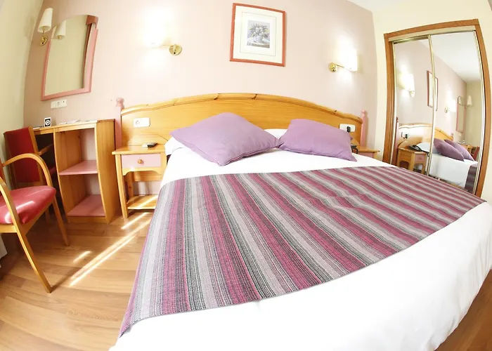 Hotel familiar: Maria de Luna